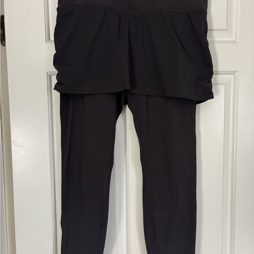 Athleta grey/purple 2-in-1 Leggings